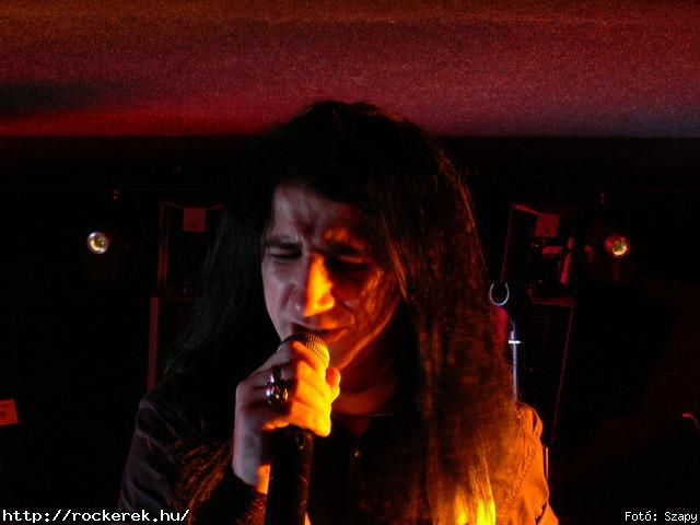  Damage,  Buttercup,  Garden of Eden, Dharma - Fot: Szapy