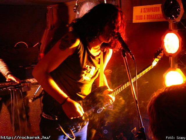  Damage,  Buttercup,  Garden of Eden, Dharma - Fot: Szapy