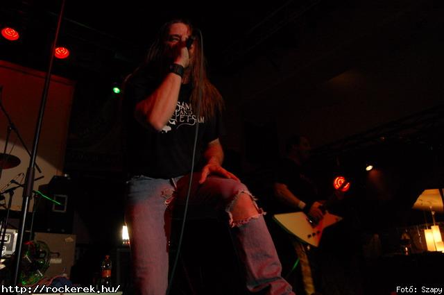  Non-Divine,  Izegrim,  Flotsam and Jetsam - Fot: Szapy