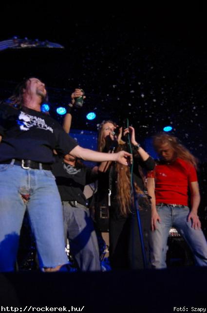  Non-Divine,  Izegrim,  Flotsam and Jetsam - Fot: Szapy