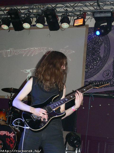  TZMADR,  Vrvonal,  Johnny Roger,  Velvet Seal