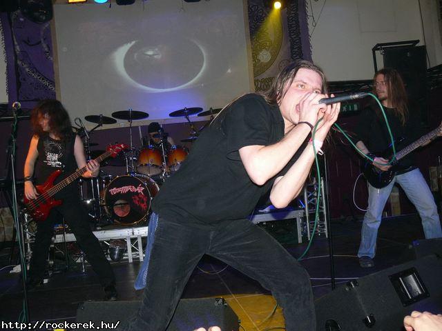  TZMADR,  Vrvonal,  Johnny Roger,  Velvet Seal