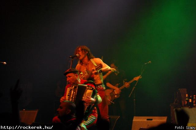  Gogol Bordello,  Skindred - Fot: Szapy