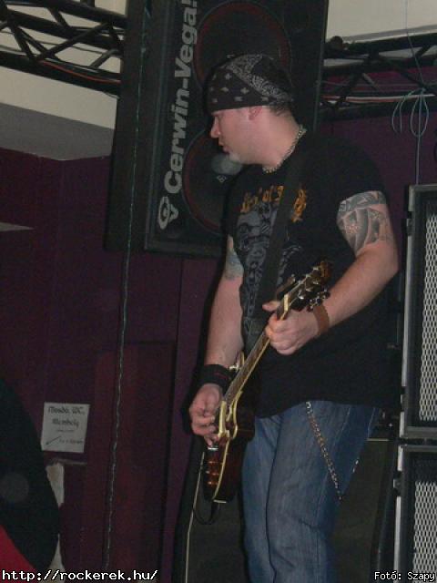  Hollywood Rose,  Meltdown,  Scary Guyz,  Nu Religion,  Europe Tribute - Fot: Szapy
