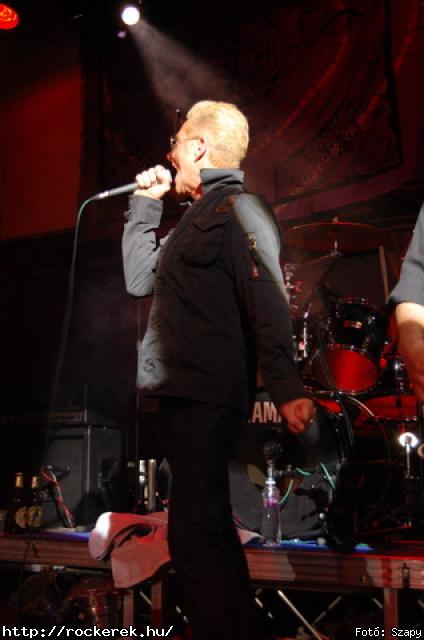  Graham Bonnet & The Taz Taylor Band,  Alcatraz,  The Roxx - Fot: Szapy