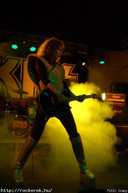  Kiss Forever Band - Fot: Szapy