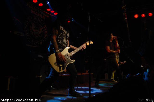  Ramones Mania,  Halor,  The Raw Tribe - Fot: Szapy