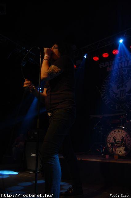  Ramones Mania,  Halor,  The Raw Tribe - Fot: Szapy