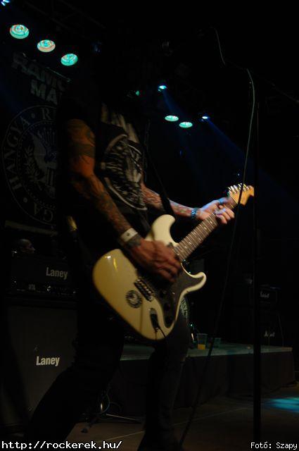  Ramones Mania,  Halor,  The Raw Tribe - Fot: Szapy