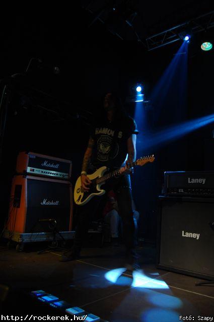  Ramones Mania,  Halor,  The Raw Tribe - Fot: Szapy