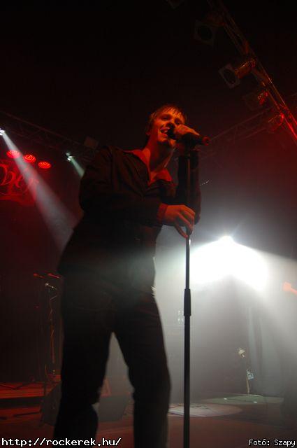  Dharma,  Gyngyvr - Fot: Szapy