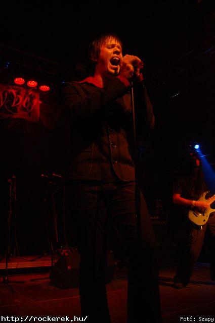  Dharma,  Gyngyvr - Fot: Szapy