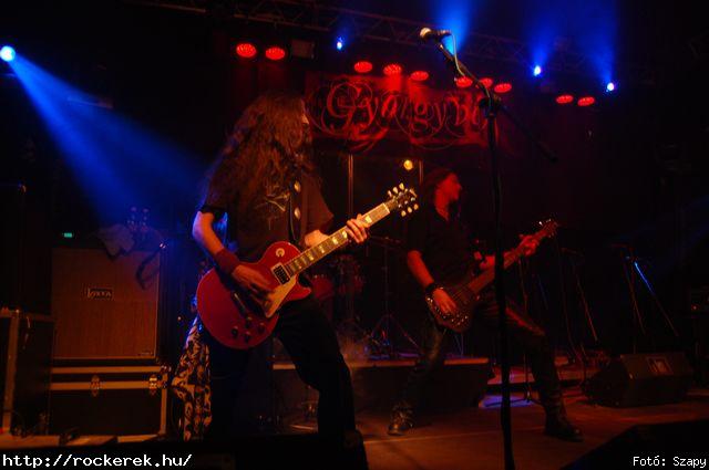  Dharma,  Gyngyvr - Fot: Szapy