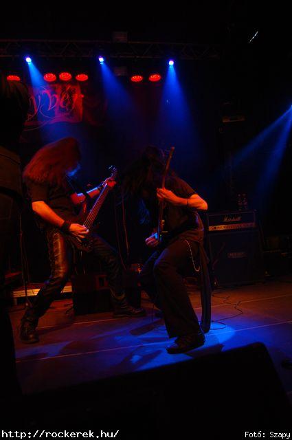  Dharma,  Gyngyvr - Fot: Szapy