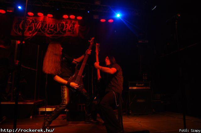  Dharma,  Gyngyvr - Fot: Szapy