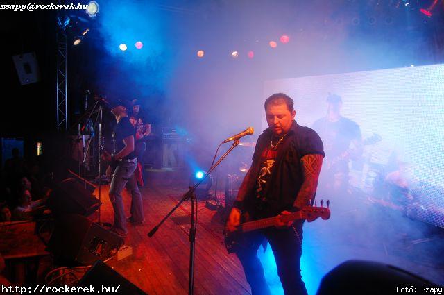  Hartmann Zoltn (alcoholica), Hollywood Rose, Nagy Dvid (pokolgp) - Fot: Szapy