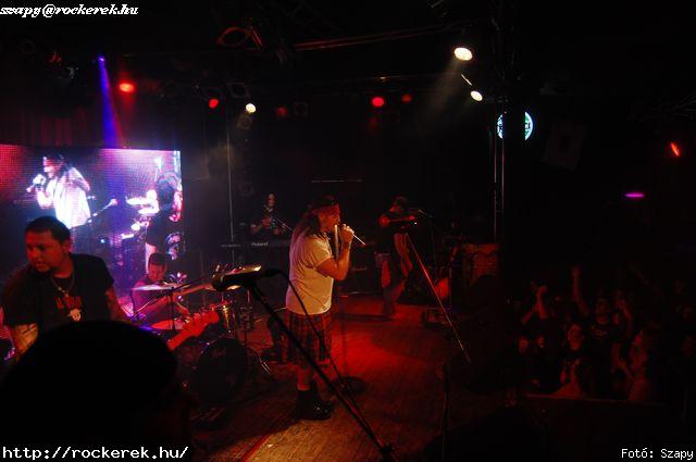  Hartmann Zoltn (alcoholica), Hollywood Rose, Nagy Dvid (pokolgp) - Fot: Szapy