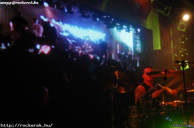  Hartmann Zoltn (alcoholica), Hollywood Rose, Nagy Dvid (pokolgp) - Fot: Szapy