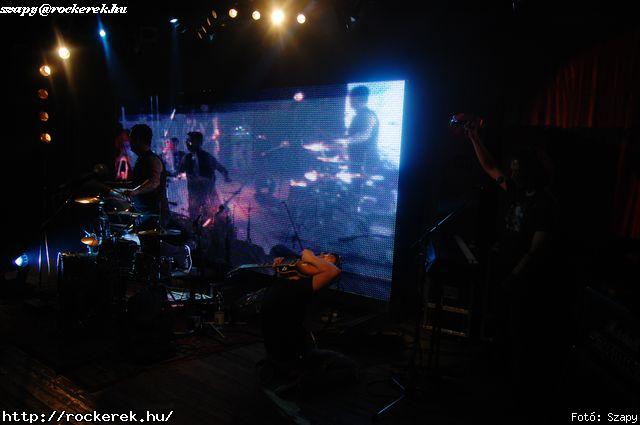  Hartmann Zoltn (alcoholica), Hollywood Rose, Nagy Dvid (pokolgp) - Fot: Szapy