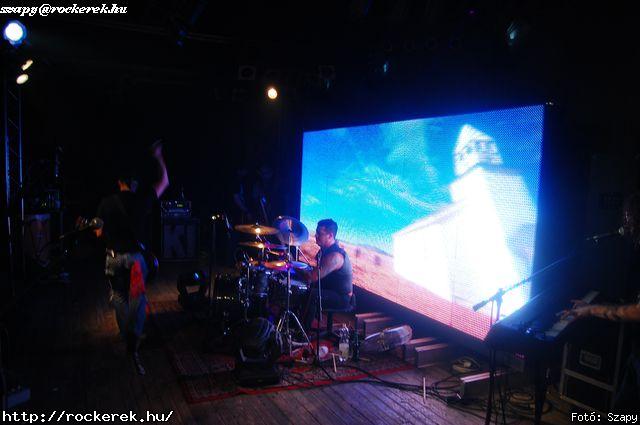  Hartmann Zoltn (alcoholica), Hollywood Rose, Nagy Dvid (pokolgp) - Fot: Szapy