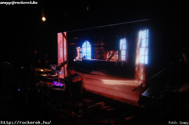  Hartmann Zoltn (alcoholica), Hollywood Rose, Nagy Dvid (pokolgp) - Fot: Szapy