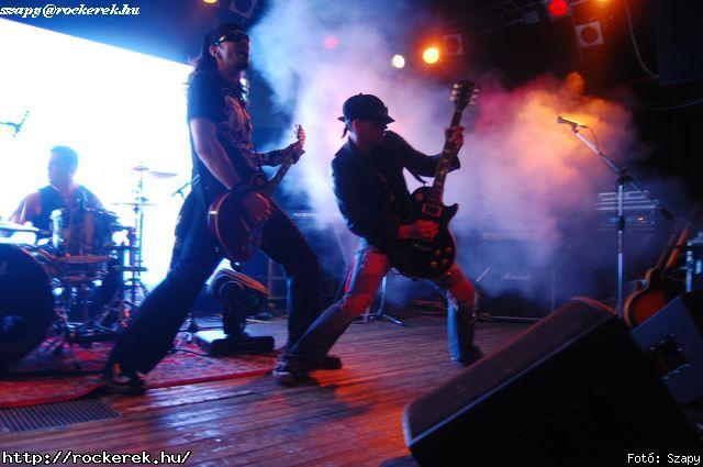  Hartmann Zoltn (alcoholica), Hollywood Rose, Nagy Dvid (pokolgp) - Fot: Szapy