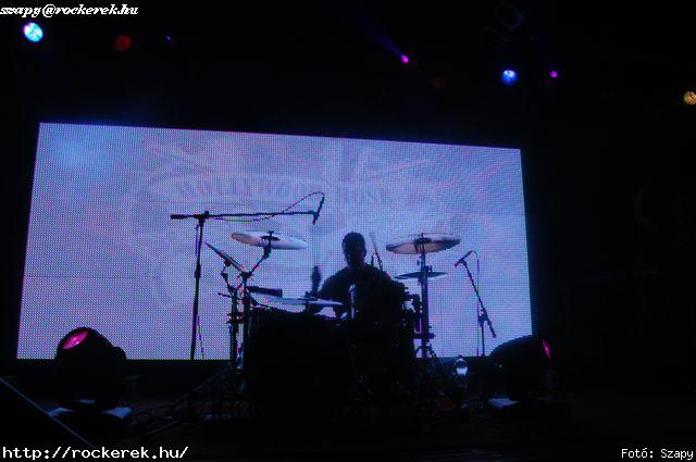  Hartmann Zoltn (alcoholica), Hollywood Rose, Nagy Dvid (pokolgp) - Fot: Szapy