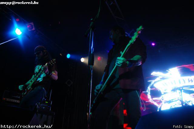  Hartmann Zoltn (alcoholica), Hollywood Rose, Nagy Dvid (pokolgp) - Fot: Szapy