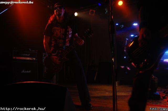  Hartmann Zoltn (alcoholica), Hollywood Rose, Nagy Dvid (pokolgp) - Fot: Szapy