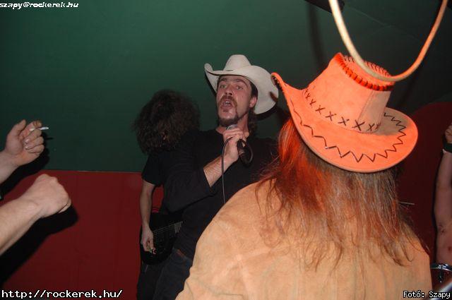  Magnetica,  Iron Maidnem,  Return,  Tequila Band,  Jesse James (Hollywood Rose) - Fot: Szapy