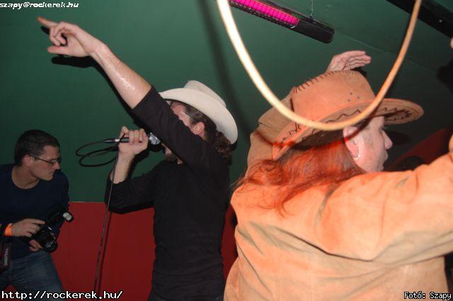  Magnetica,  Iron Maidnem,  Return,  Tequila Band,  Jesse James (Hollywood Rose) - Fot: Szapy