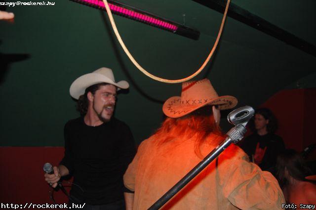  Magnetica,  Iron Maidnem,  Return,  Tequila Band,  Jesse James (Hollywood Rose) - Fot: Szapy