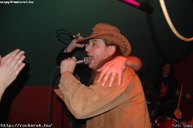  Magnetica,  Iron Maidnem,  Return,  Tequila Band,  Jesse James (Hollywood Rose) - Fot: Szapy