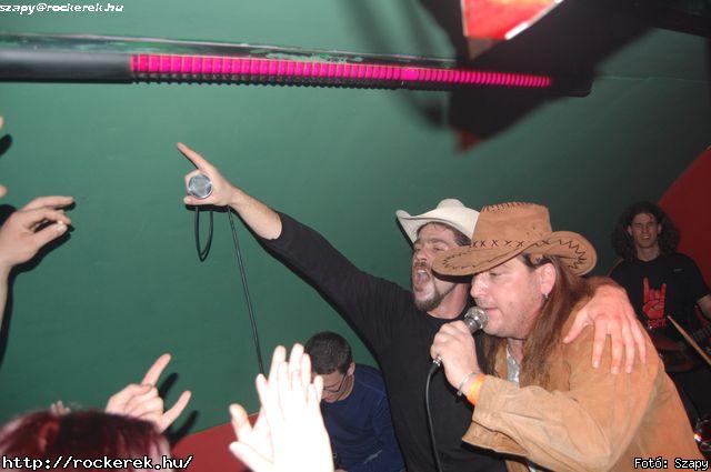  Magnetica,  Iron Maidnem,  Return,  Tequila Band,  Jesse James (Hollywood Rose) - Fot: Szapy