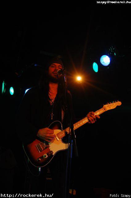  Richie Kotzen, Roy&dm Tri - Fot: Szapy