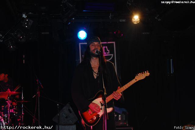  Richie Kotzen, Roy&dm Tri - Fot: Szapy
