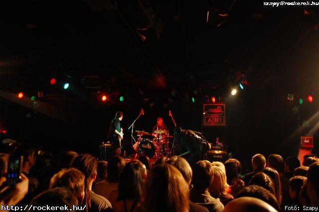  Richie Kotzen, Roy&dm Tri - Fot: Szapy