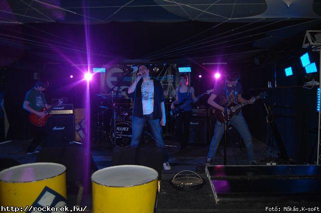  Elleborum, Holnemvolt, Hot Shot, Last Man Stand, Paint The Lilies, Poison Of Marvel, Quathar, The Devil Came On Horseback - Fot: Mks,K-soft