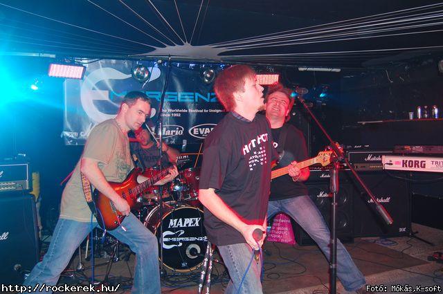  Elleborum, Holnemvolt, Hot Shot, Last Man Stand, Paint The Lilies, Poison Of Marvel, Quathar, The Devil Came On Horseback - Fot: Mks,K-soft