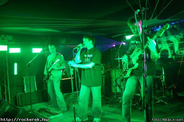  Elleborum, Holnemvolt, Hot Shot, Last Man Stand, Paint The Lilies, Poison Of Marvel, Quathar, The Devil Came On Horseback - Fot: Mks,K-soft