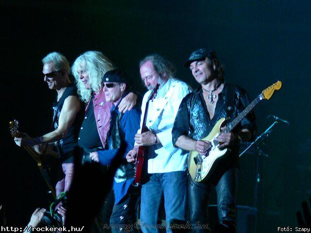  Andre Matos Band, Omega, Scorpions - Fot: Szapy