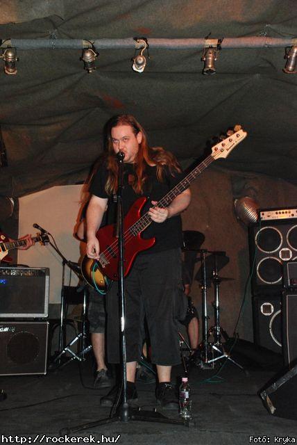  Diablura, Gillotin, Gilotin, Kerecsen, Mohecco, Phoenix, Rockerek.hu Tehetsgkutat: A Msodik Fordul Gyztesei s Gilotin - Fot: Kryka