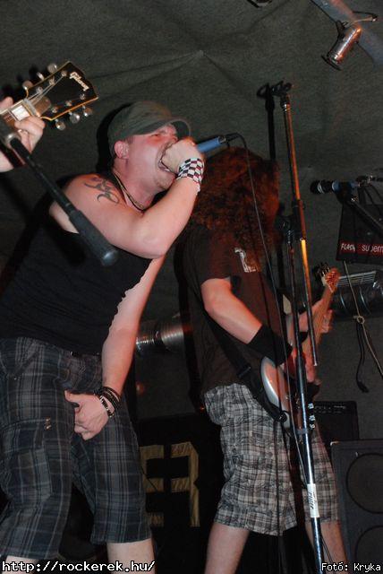  Diablura, Gillotin, Gilotin, Kerecsen, Mohecco, Phoenix, Rockerek.hu Tehetsgkutat: A Msodik Fordul Gyztesei s Gilotin - Fot: Kryka