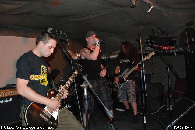  Diablura, Gillotin, Gilotin, Kerecsen, Mohecco, Phoenix, Rockerek.hu Tehetsgkutat: A Msodik Fordul Gyztesei s Gilotin - Fot: Kryka