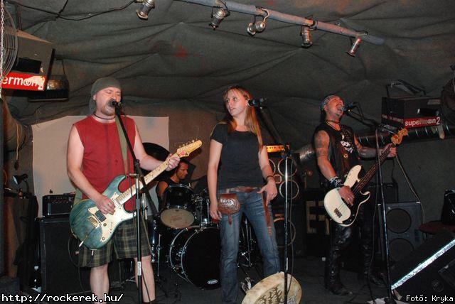  Diablura, Gillotin, Gilotin, Kerecsen, Mohecco, Phoenix, Rockerek.hu Tehetsgkutat: A Msodik Fordul Gyztesei s Gilotin - Fot: Kryka