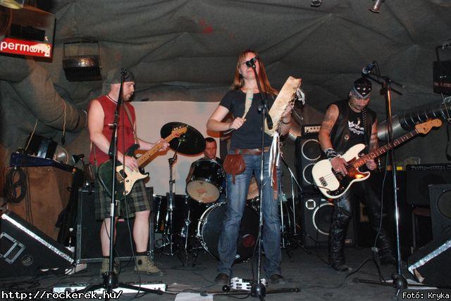  Diablura, Gillotin, Gilotin, Kerecsen, Mohecco, Phoenix, Rockerek.hu Tehetsgkutat: A Msodik Fordul Gyztesei s Gilotin - Fot: Kryka