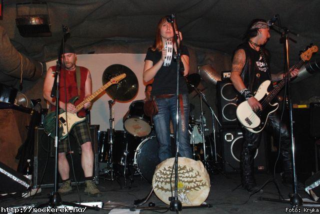  Diablura, Gillotin, Gilotin, Kerecsen, Mohecco, Phoenix, Rockerek.hu Tehetsgkutat: A Msodik Fordul Gyztesei s Gilotin - Fot: Kryka