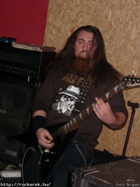 Kerecsenslyom - Fot: Brigusz