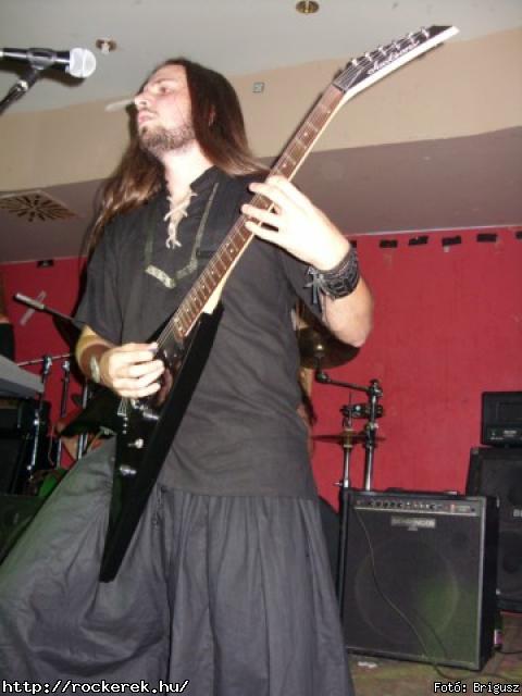  Kerecsenslyom - Fot: Brigusz