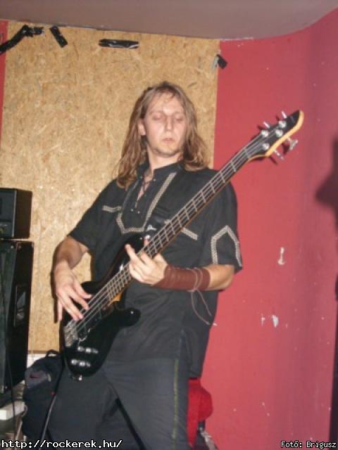  Kerecsenslyom - Fot: Brigusz
